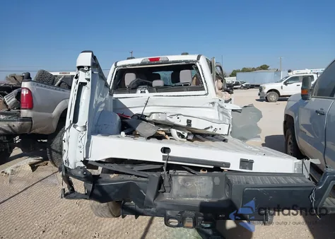 2023 Ford F-250 Xl из США, поврежденный, VIN 1FT7X2BA0PEC70516